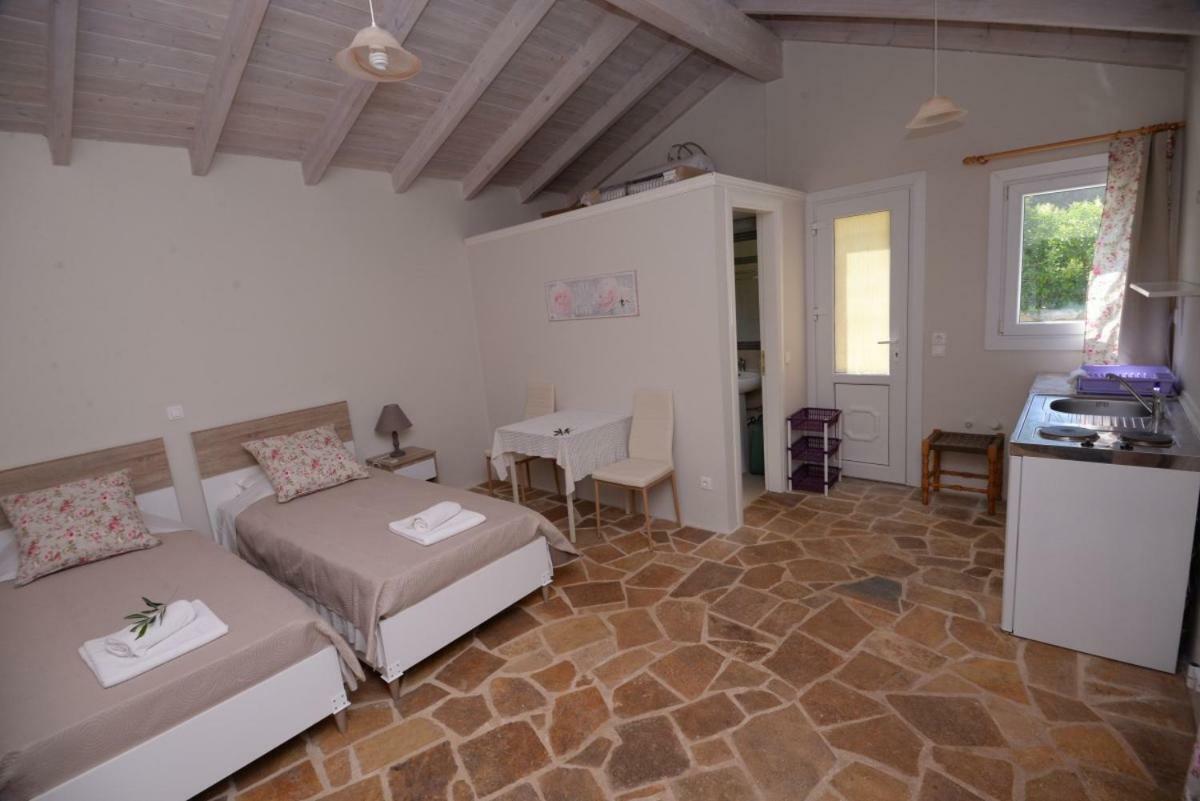 The Olive Grove House Villa Kassiópi Eksteriør bilde